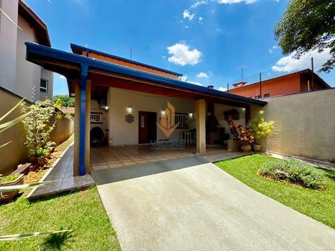 Casa à venda em Campinas, Barão Geraldo, com 3 suítes, com 188 m²