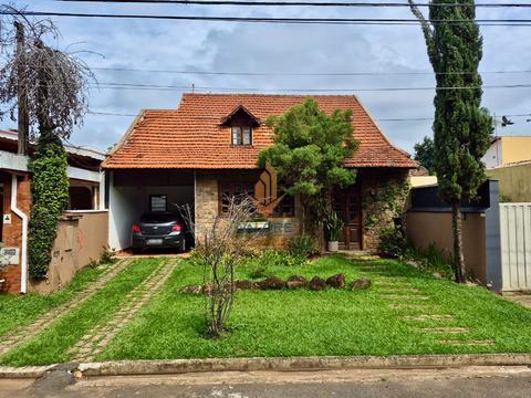 Casa com 3 quartos, 2 suítes, arquitetura encantadora e lazer completo na Cidade Universitária, Barão Geraldo
